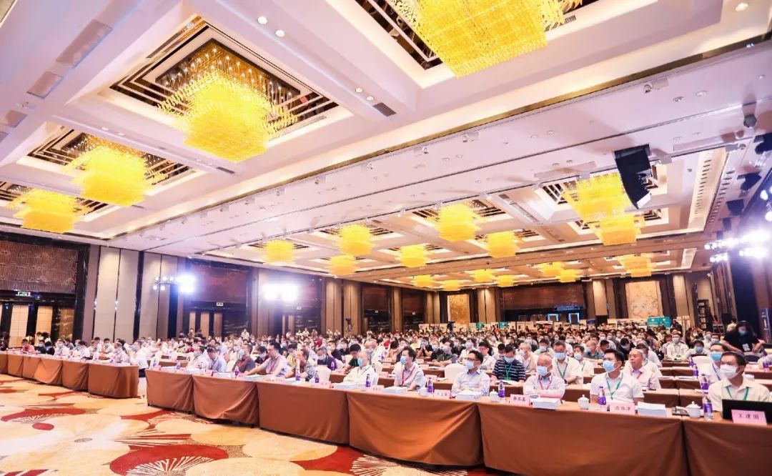 2020年中国铝加工工业年度大会终结，潘伟深董事长任“铝挤压分论坛主席”促工业新生态